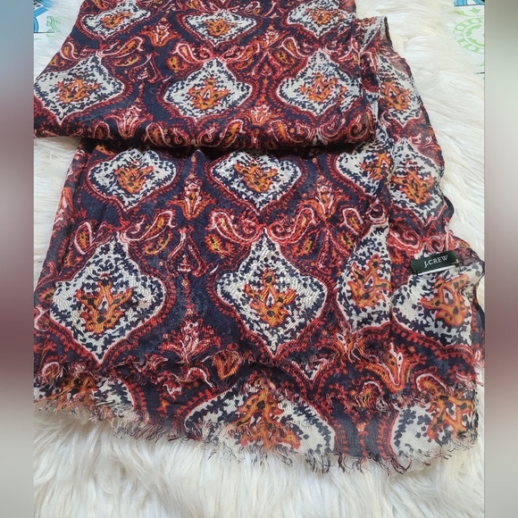 J.CREW Scarf - Picture 3 of 3